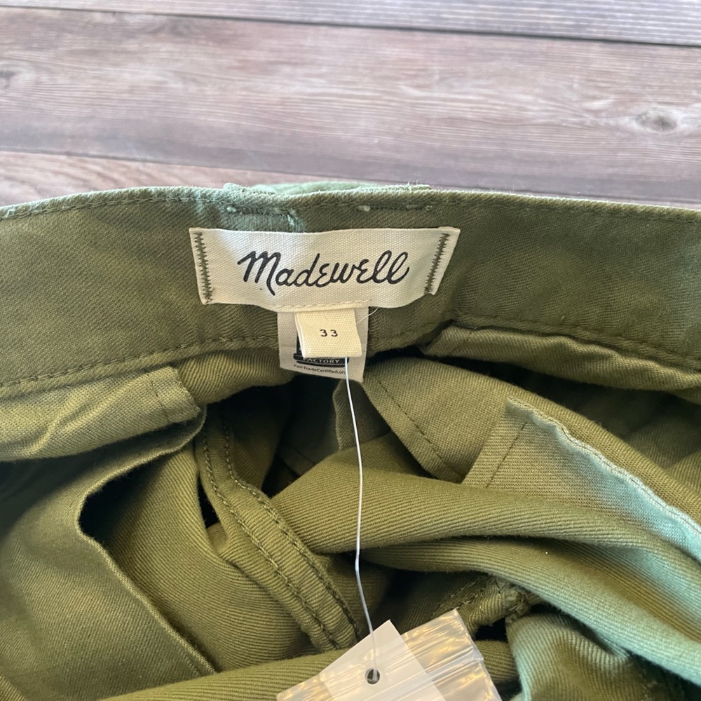 Madewell Garment-Dyed Low-Slung Straight Cargo Pants - Picture 4 of 4
